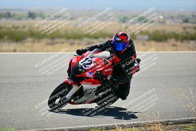 media/Apr-13-2025-TrackXperience (Sun) [[fb1ef998a6]]/Level 2 (Intermediate)/Turn 8 (Session 3)/